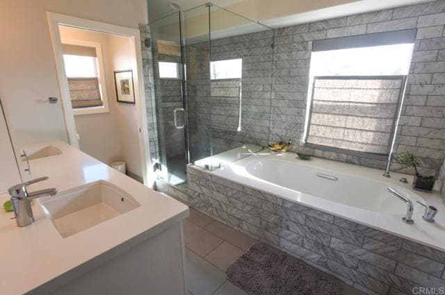 Building Photo - 5618 Bellevue Ave