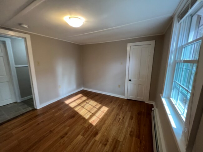 Building Photo - 506 Stafford Rd