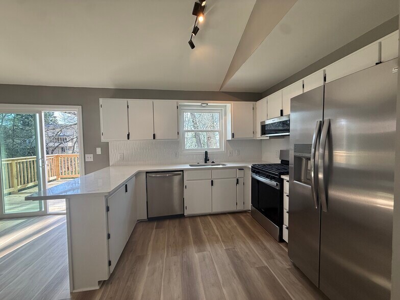 Building Photo - 2715 Cordite Loop