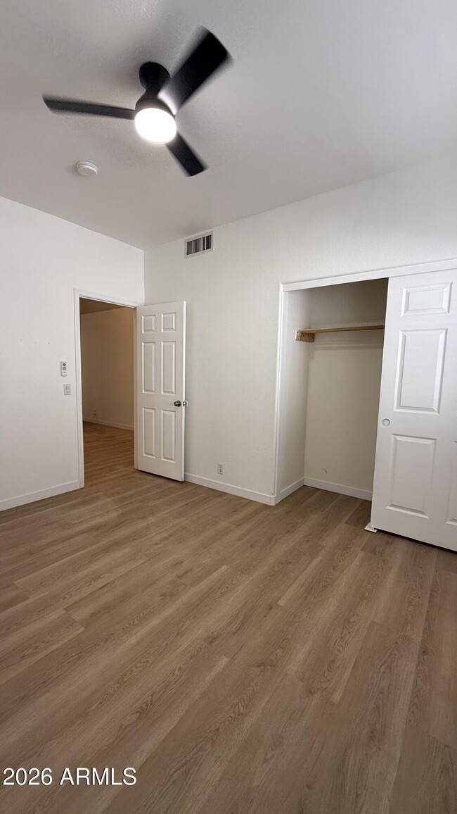 Building Photo - 5962 W Fieldstone Dr