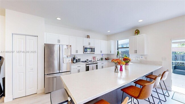 Building Photo - 24902 SW 107th Ave