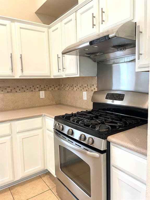 Building Photo - 16927 Bar Harbor Bend