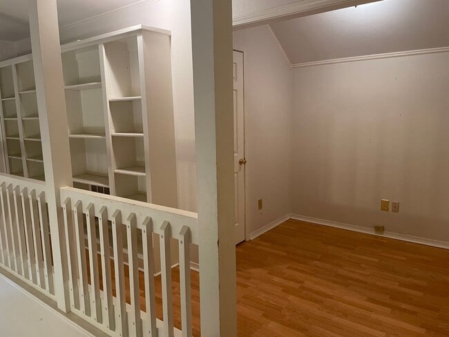 Building Photo - Gorgeous 3 Bedroom Greenacres Home