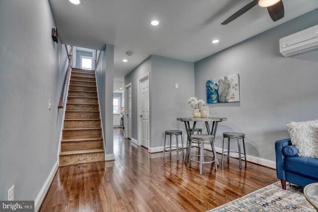 Building Photo - 829 N Montford Ave