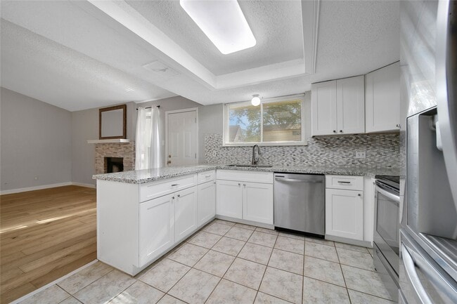 Building Photo - 21311 Park Rock Ln