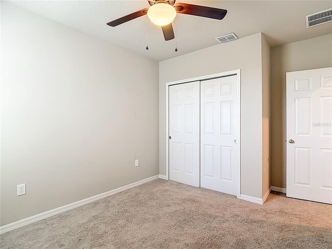 Building Photo - 928 Cambridge Dr