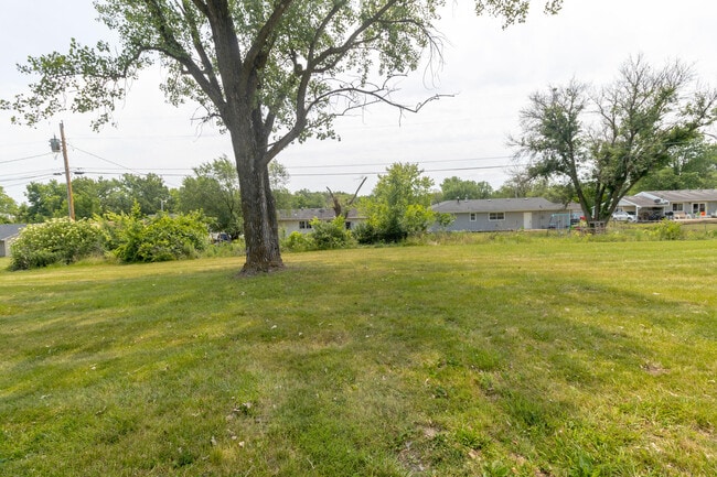 Building Photo - 3612 Greeley Dr