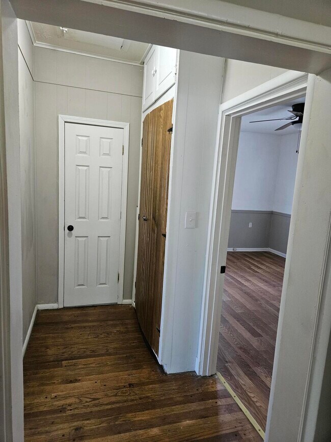 Building Photo - 2158 N Boonville Ave