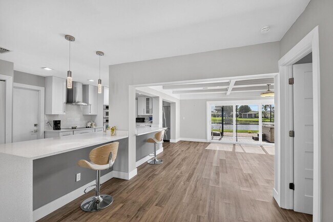 Building Photo - 14624 Country Side Ln
