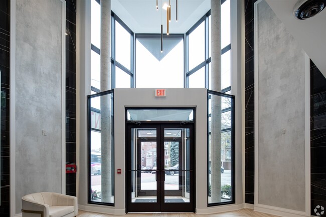 Building Photo - 6025 JFK Blvd E