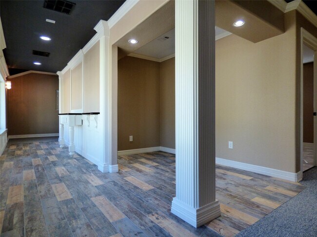 Building Photo - 4832 FM 2218 Rd