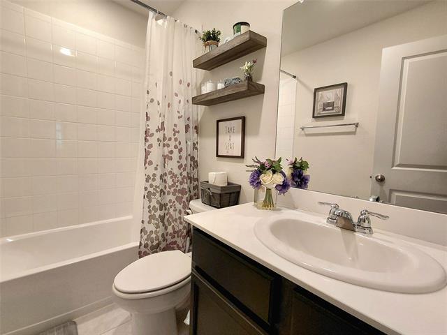 Building Photo - 2267 Vance Dr