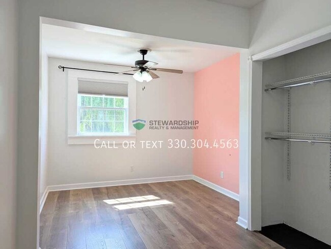 Building Photo - 505 Wabash St