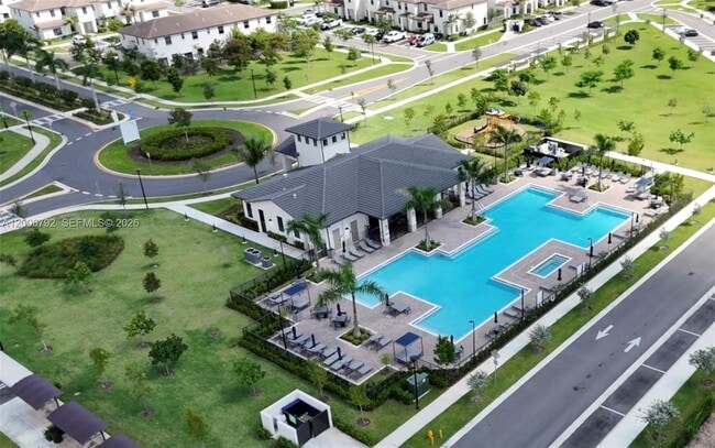 Building Photo - 23517 SW 129th Ave