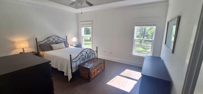 Building Photo - 130 Gulf Coast Cir