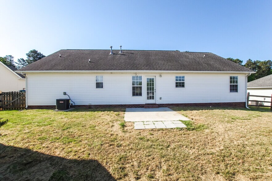 Building Photo - 1118 Landen Chase Drive