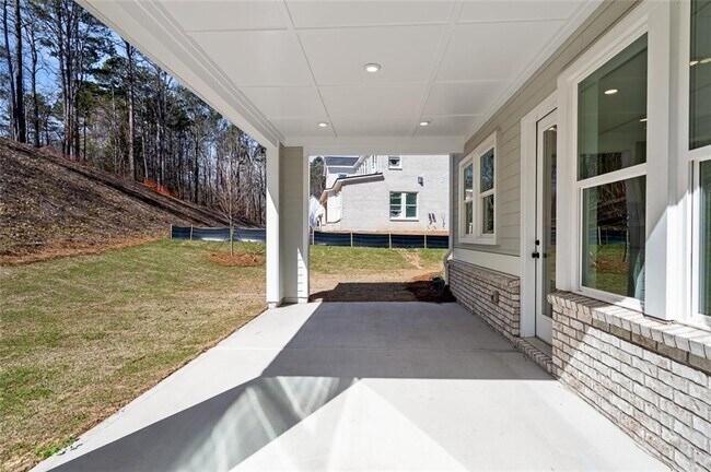 Building Photo - 2485 Stewart Rd