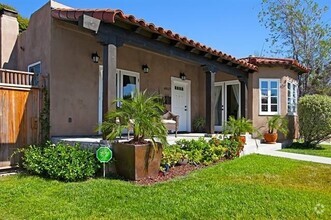 Building Photo - Three Bedroom Home in Kensington