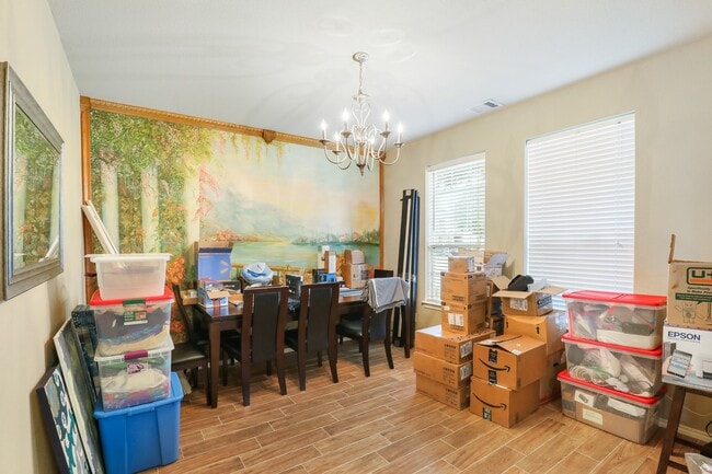 Building Photo - 17611 Haywood Oaks Dr