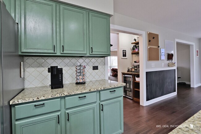 Building Photo - 2764 Olympic Ct