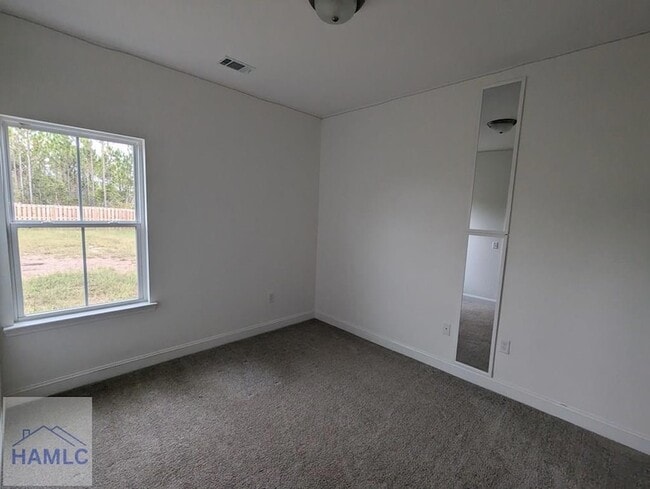 Building Photo - 110 Nobles Dr NE