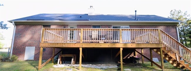 Building Photo - 5050 Summer Ridge Rd