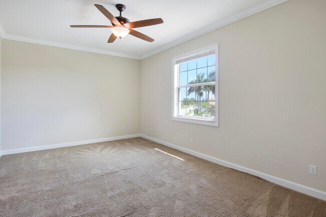 Building Photo - 12101 SW Aventino Dr