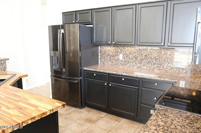 Building Photo - 9345 E Caribbean Ln