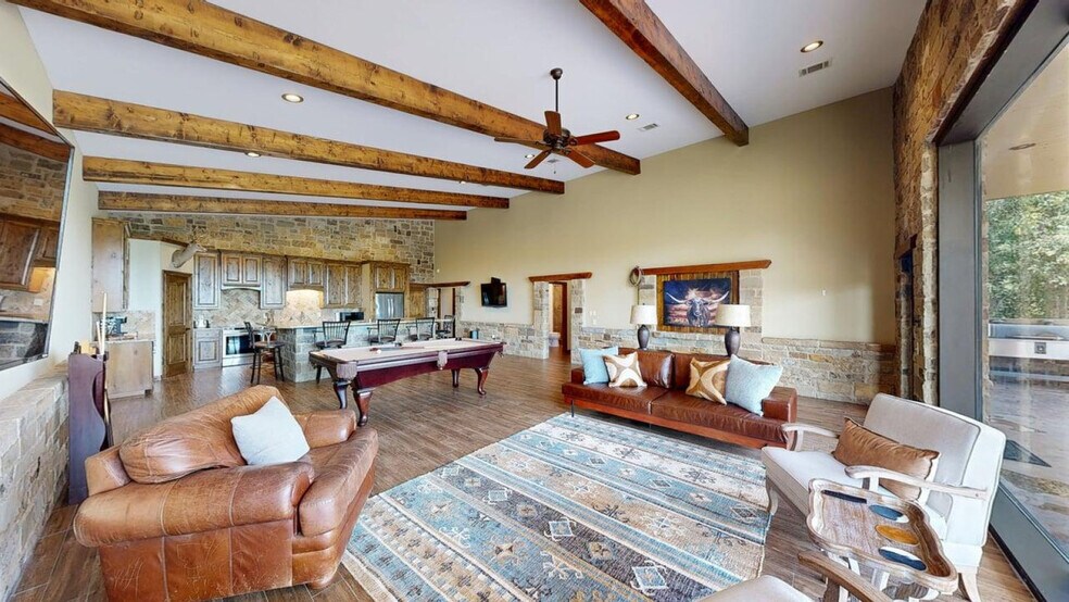 Primary Photo - 8261 Nemec Ln