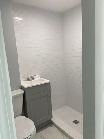 Building Photo - 58 Ford St