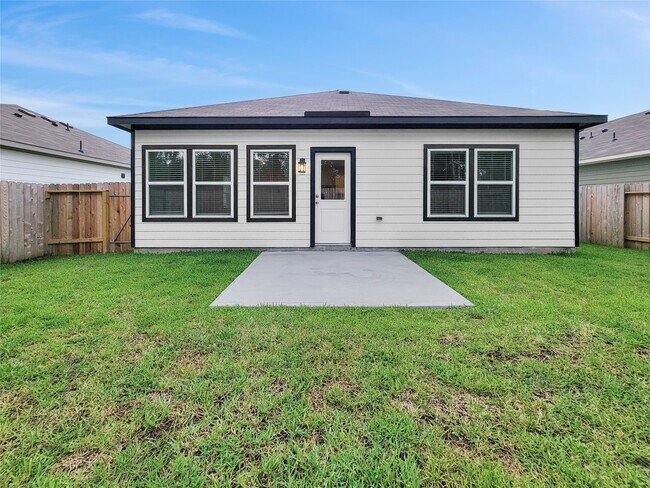 Building Photo - 10759 Red Flagstone Dr