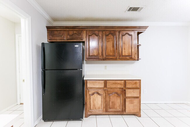 Building Photo - 3102 109th St