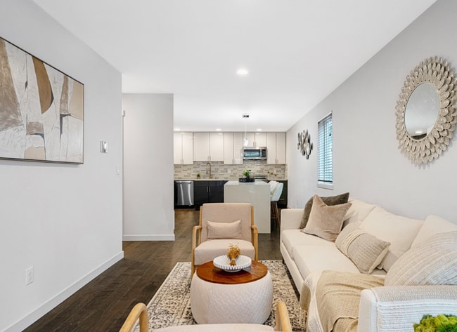 Building Photo - 8853 Stone Ave N