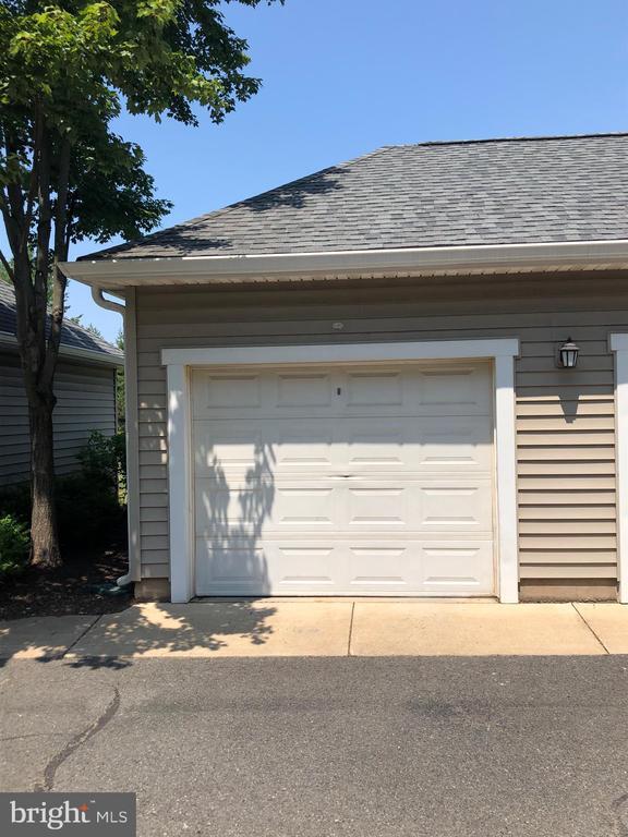 Building Photo - 13384 Connor Dr