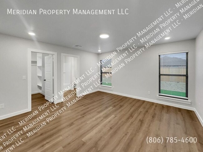 Building Photo - 2128 Kokomo-