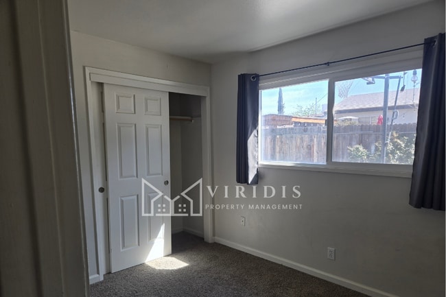 Building Photo - 2312 Castro Ln