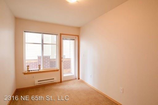 Building Photo - 2316 NE 65th St