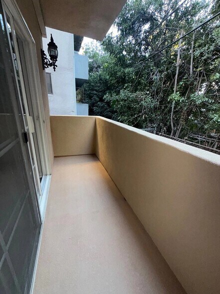 Building Photo - 4638 Sepulveda Blvd