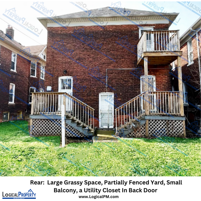 Building Photo - Midtown Area 3/1 HUGE BRICK Upper Flat w/B...