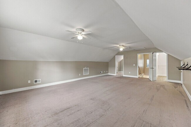 Building Photo - 4608 Indiana Ave
