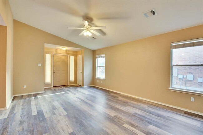 Building Photo - 2512 Jesse Owens Dr