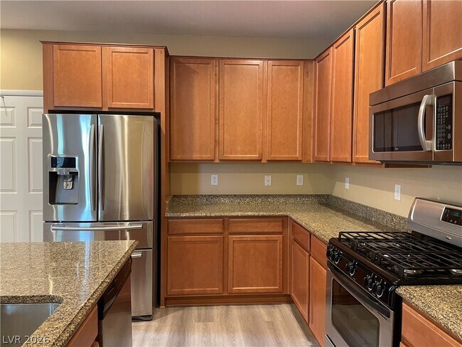 Building Photo - 8620 Rowland Bluff Ave