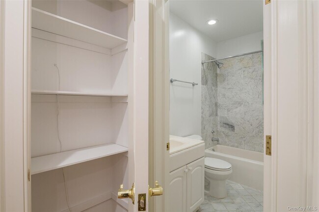 Building Photo - 64 Sagamore Rd