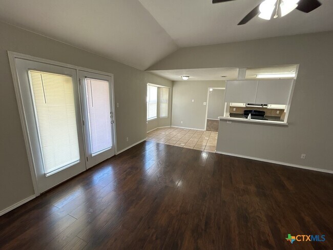 Building Photo - 4507 Lonesome Dove Dr