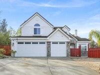 Building Photo - Luxury, comfort, and breathtaking surroundings in Stunning Clayton home!