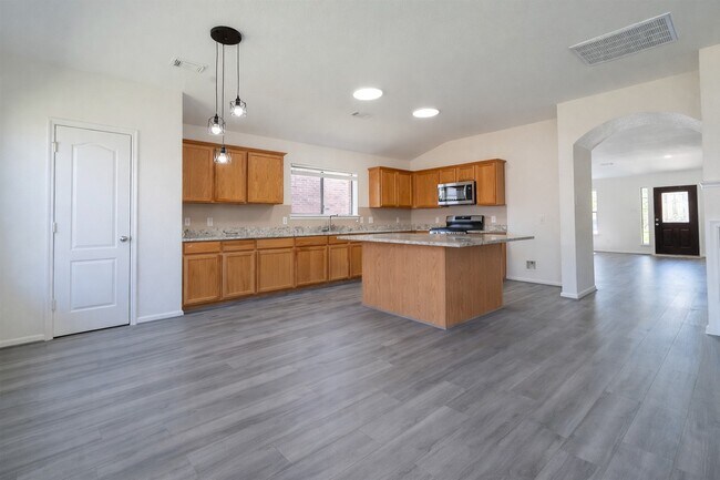 Building Photo - 1318 Hawks Nest Dr