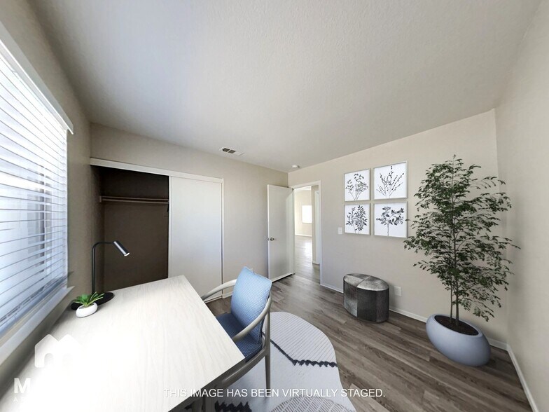 Building Photo - 8077 Draco Cir