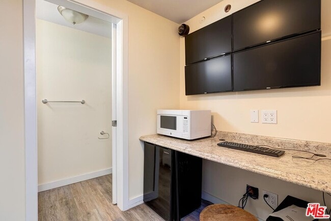 Building Photo - 2841 Montcalm Ave