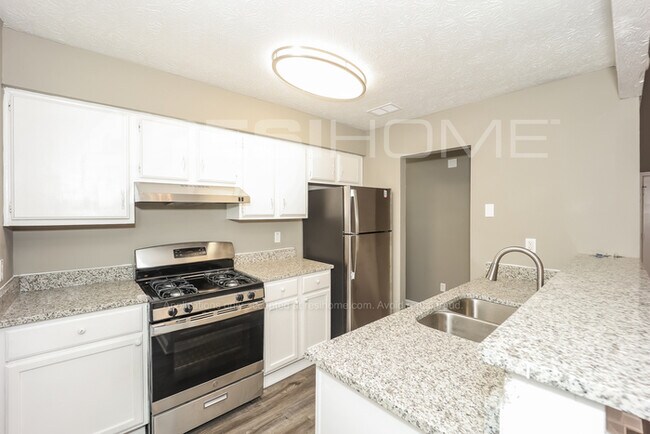 Building Photo - 6369 Valley Dale Dr