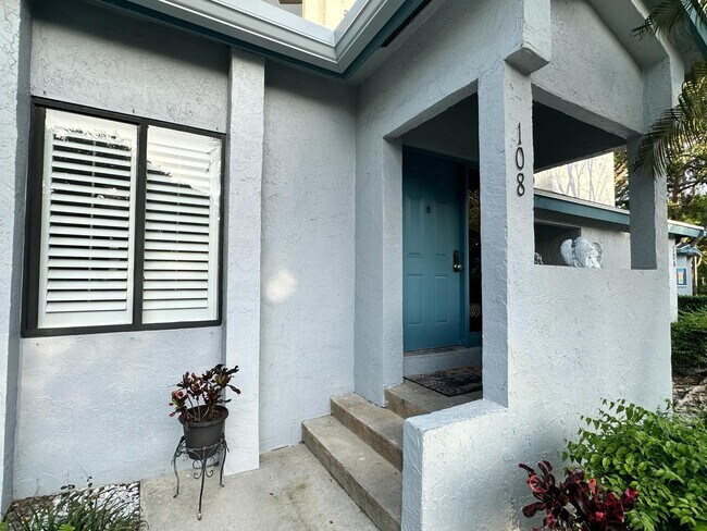 Building Photo - 108 Harbour Pointe Way